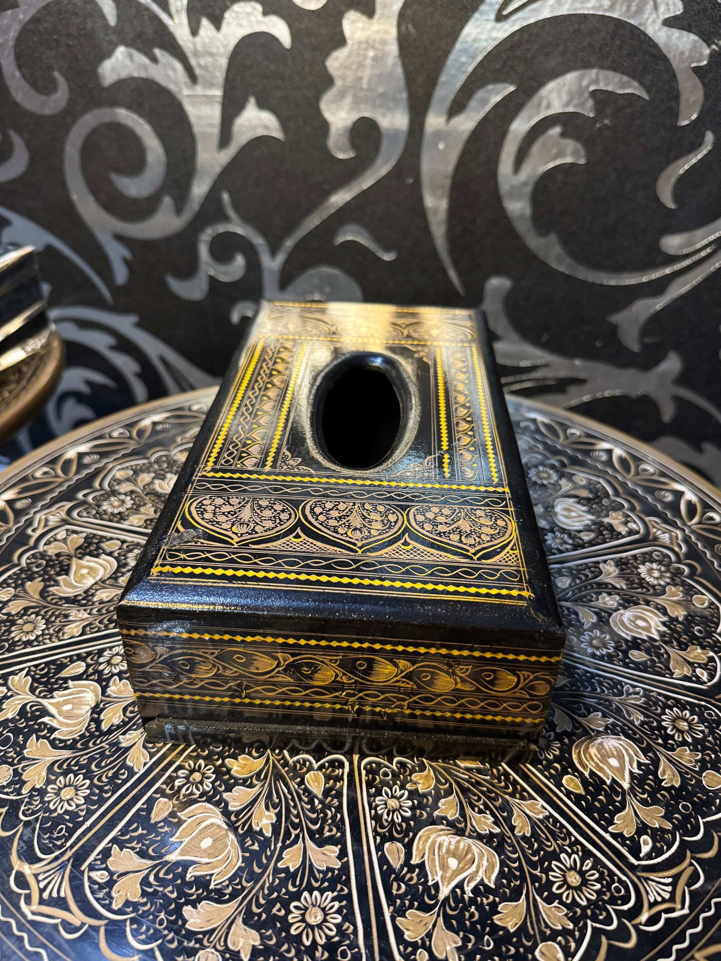 tissue box naqshi art - wcspk