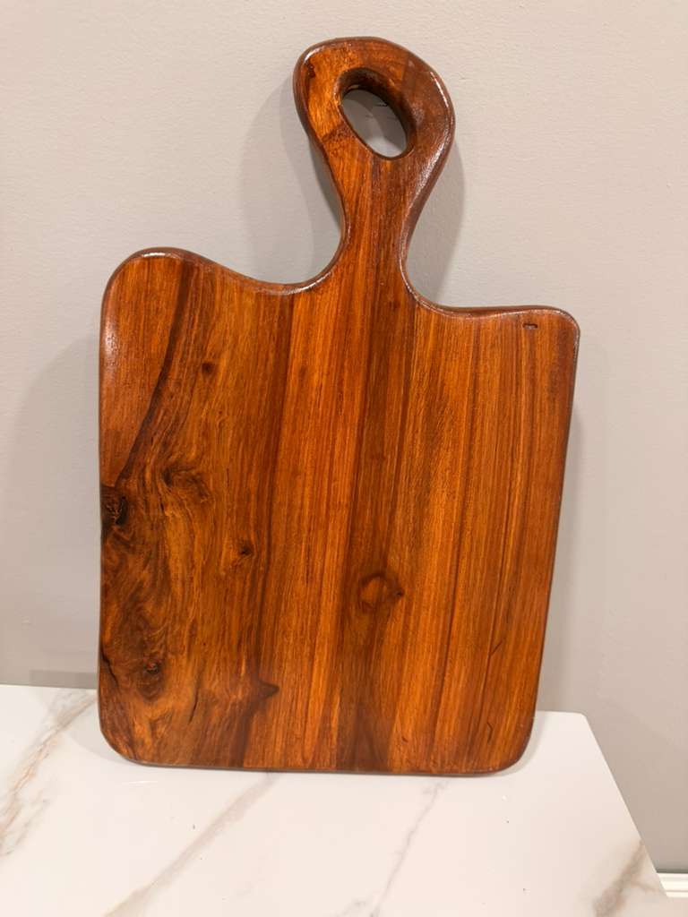 Acacia Wood Cutting Board with Handle – Premium Solid Wooden Chopping Board for Kitchen, Serving, Cheese & Charcuterie Board, Durable Natural Wood Design