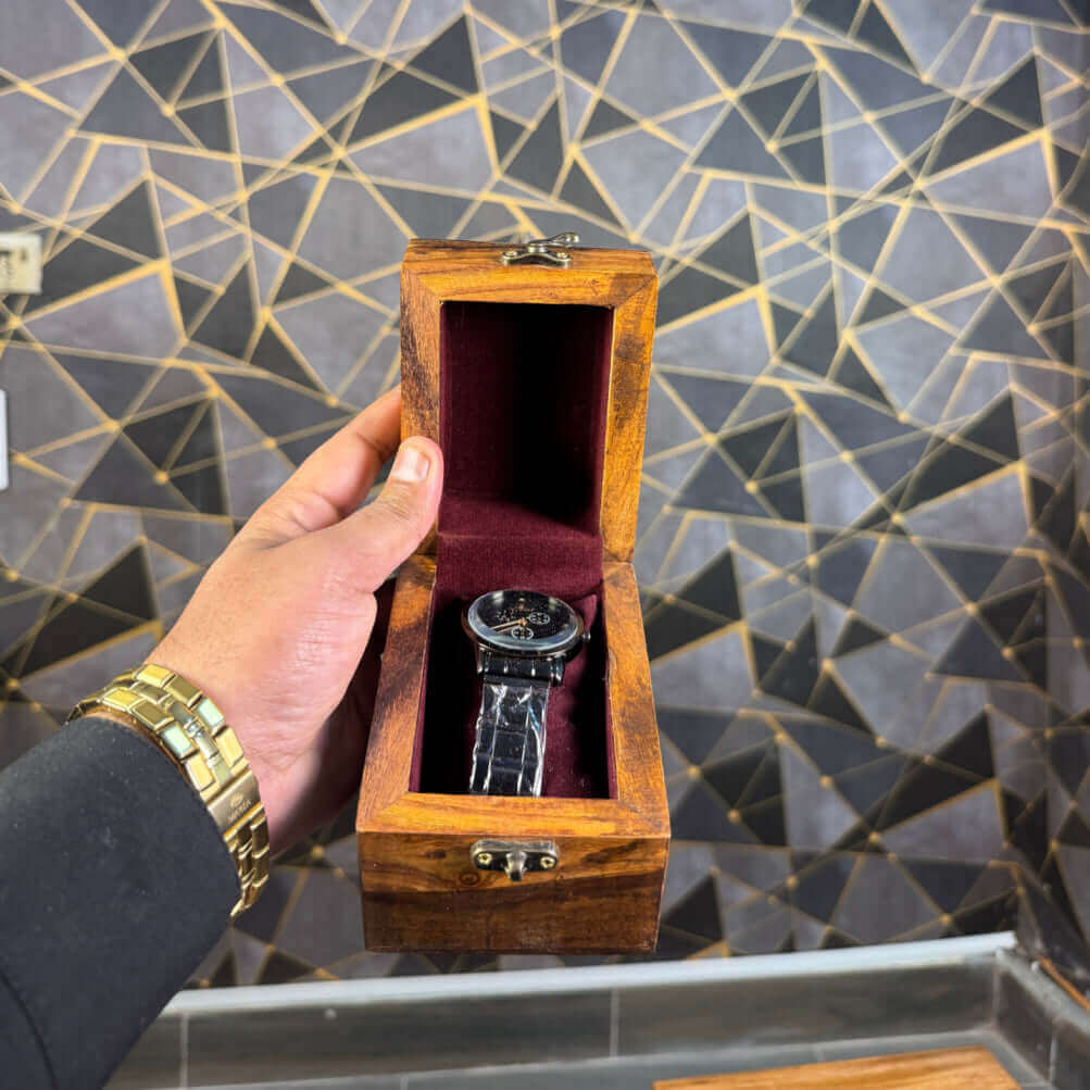 Luxury wooden watch box for men, 1slot,handcrafted and premium quality